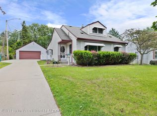 3303 S Deerfield Ave, Lansing, MI 48911