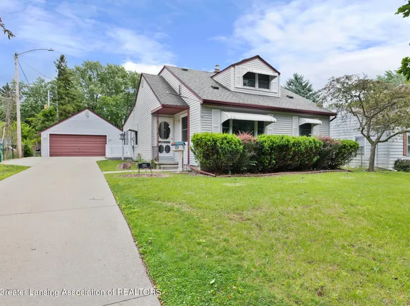 3303 S Deerfield Ave, Lansing, MI 48911