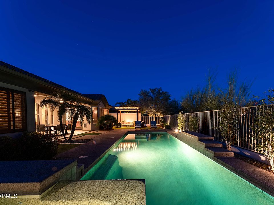 1st image of 5409 E CALLE DE LAS ESTRELLAS --