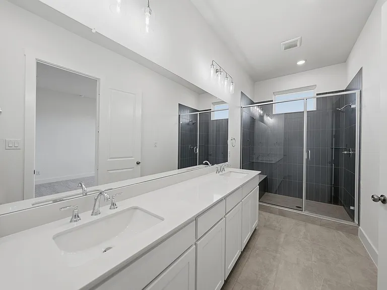 328 Chestnut St — Photo 12