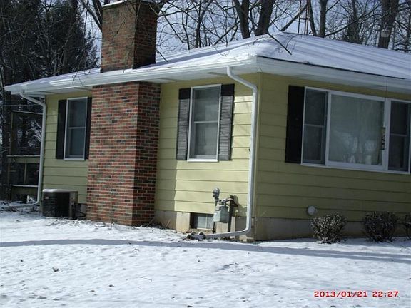 4th image of 4 E Warren Ave