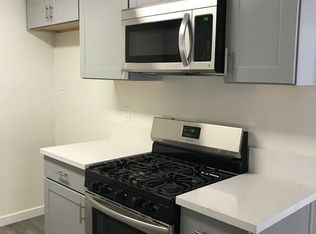 5452 Lindley Ave #204, Encino, CA 91316