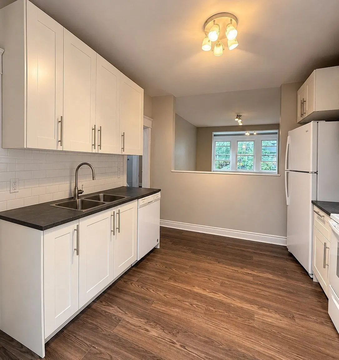 3 bed, $2,250 — Photo 3