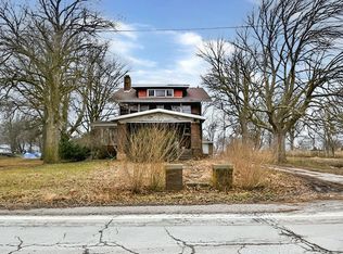 15962 N 2300 East Rd, Merna, IL 61761