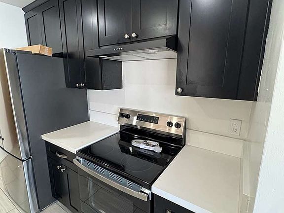 5th image of 833 S Bedford St APT 304