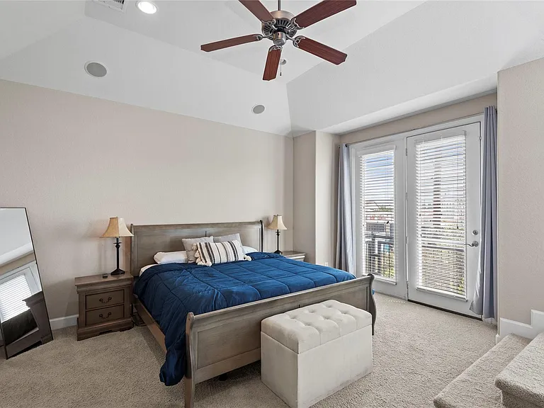 2818 Polk St — Photo 16