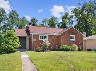 1957 Michigan Ave, West Mifflin, PA