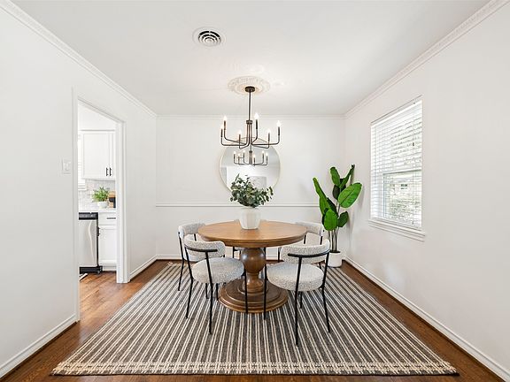 5th image of 8338 Banquo Dr