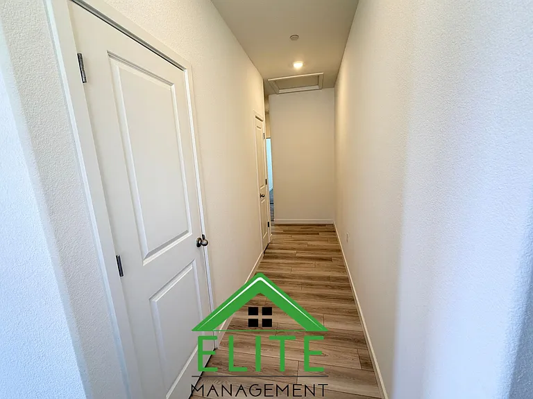 8345 Sidra Way — Photo 3