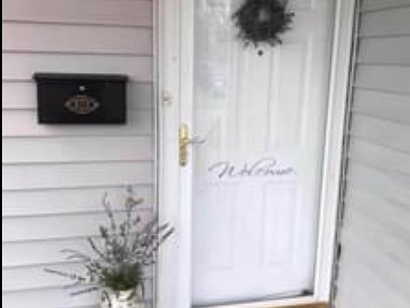 3rd image of 3008 SE 18th Pl