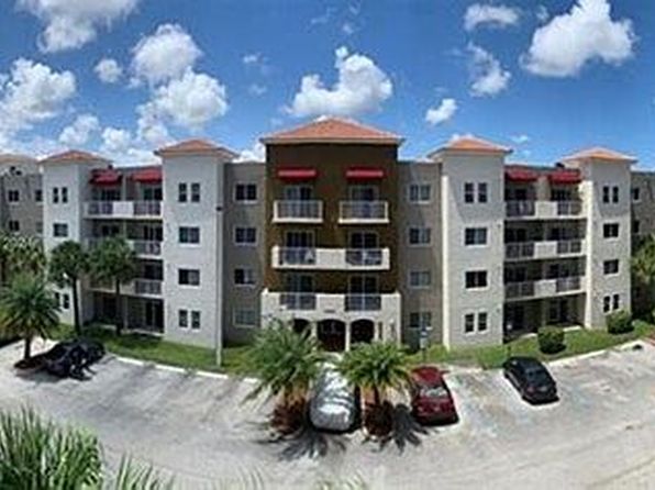 11050 SW 196th St APT 209