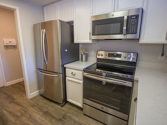 5th image of 16810 Sorrel Way
