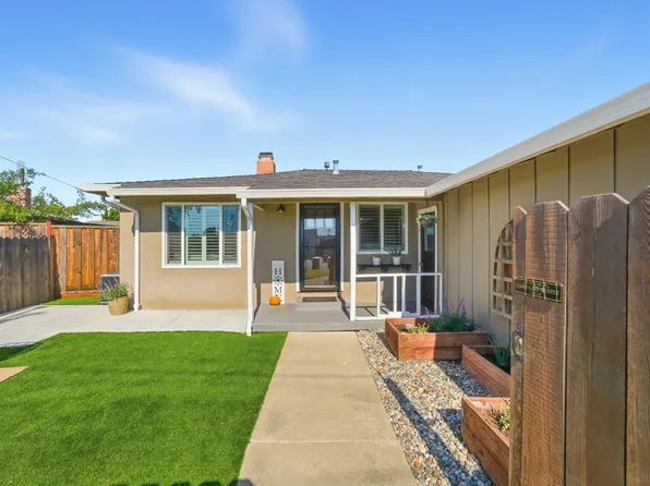 35942 Adobe Dr, Fremont, CA 94536