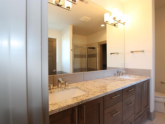 2nd image of 1271 E Lone Creek Dr #1