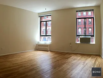 Rented by Bond New York