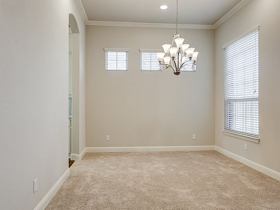 5th image of 5620 Heron Dr W
