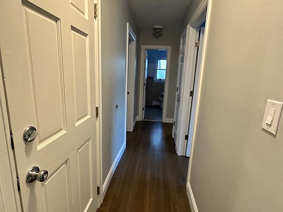 3rd image of 180 Crescent Pl #2