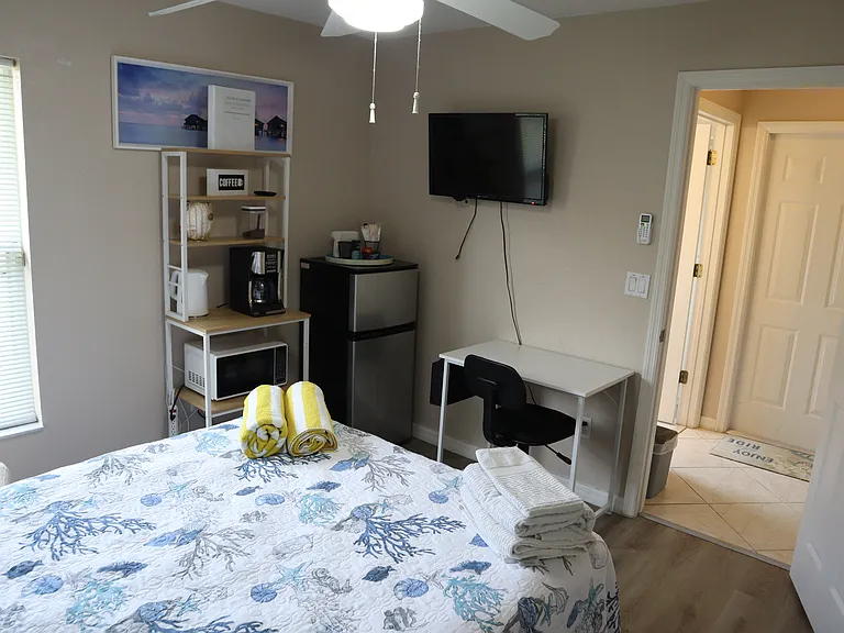 2951 Marbella Dr — Photo 48