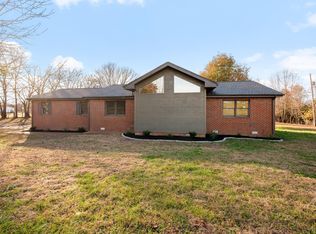 1109 Littleton Ranch Rd, Castalian Springs, TN 37031