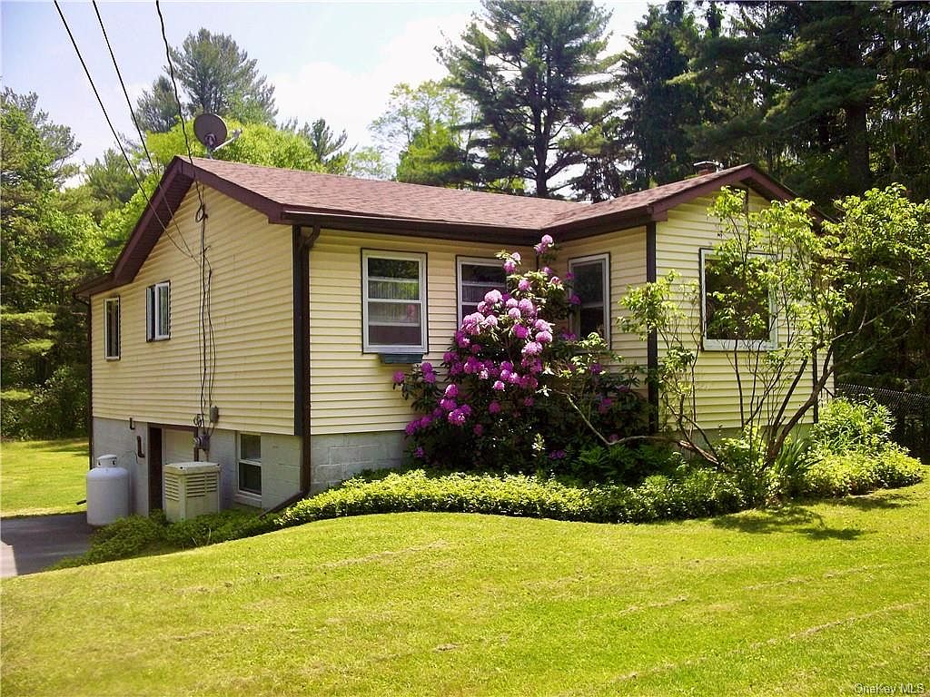 476 High Road, Glen Spey, NY 12737 Zillow