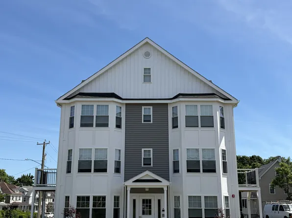 30-32 Osborne St, Danbury, CT