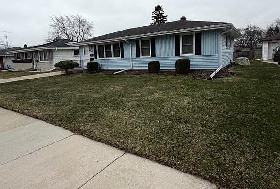 2nd image of 2727 Rosalind AVENUE
