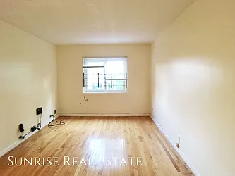 Rented by Sunrise Real Estate