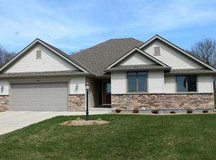 2213 Spring Meadow Ln, Mount Pleasant, WI 53406