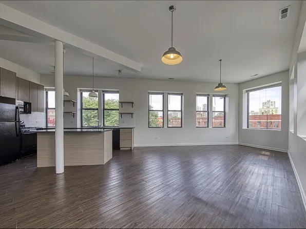5600 N Ridge Ave Unit 206, Chicago, IL 60660