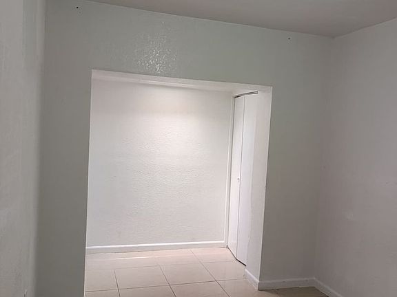 2nd image of 1626 W Flagler St #4