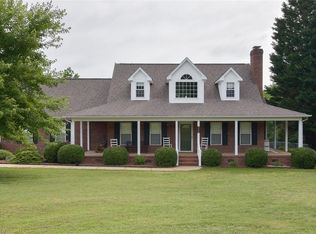 3309 Windfield Ridge Dr, Burlington, NC 27215