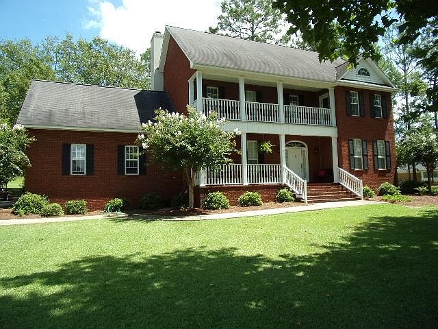 1st image of 1704 Amberwood Dr W