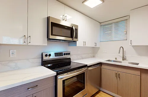 Floor plan 2 bed and 1and half bath Town House