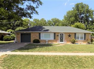 2511 Pontoon Rd, Granite City, IL 62040