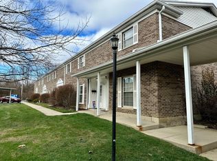 715 Clareridge Ln #715, Dayton, OH 45458