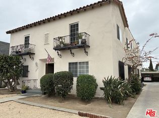 4616 Saint Charles Pl, Los Angeles, CA 90019