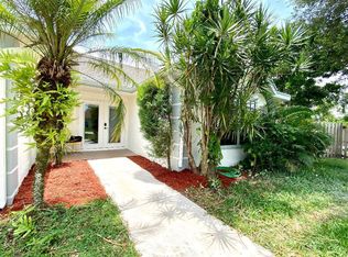 1604 Bayridge Pl, Wellington, FL 33414