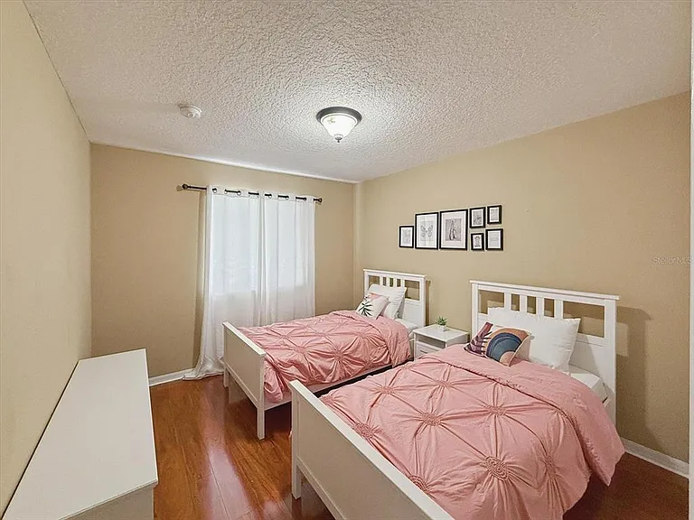 1302 S Beach Cir — Photo 29