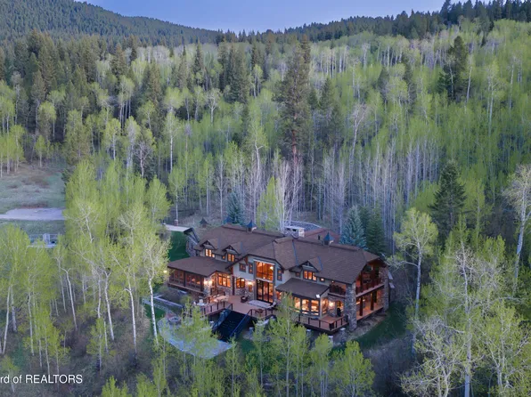 14925 S McCoy Rd, Jackson, WY 83001