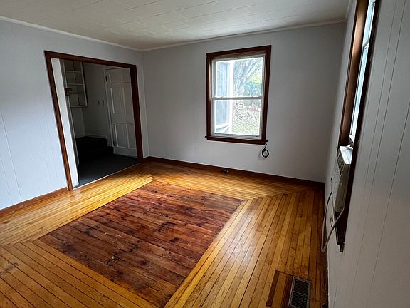 living room off kitchen