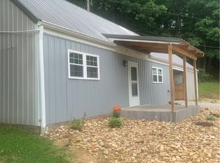 1418 McCormick Rd, Gallipolis, OH 45631