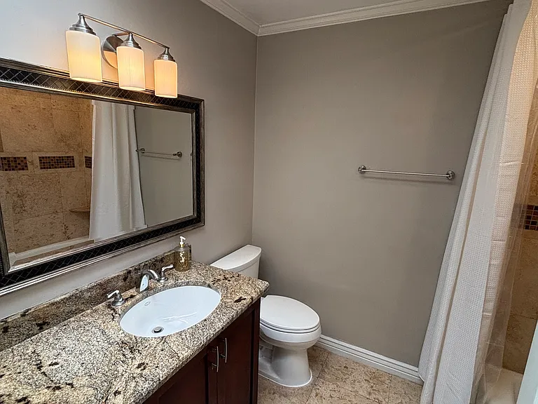 2529 E Bluefield Ave — Photo 18
