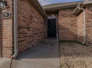 3200 S 3rd St, Rogers, AR 72758