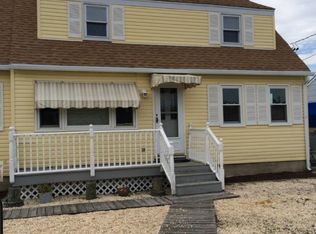172 Morris Blvd, Manahawkin, NJ 08050