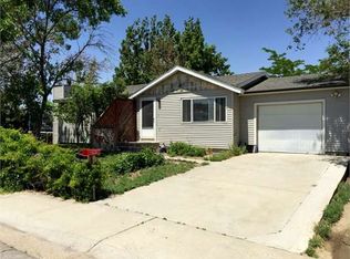 503 E Miller St, Rawlins, WY 82301