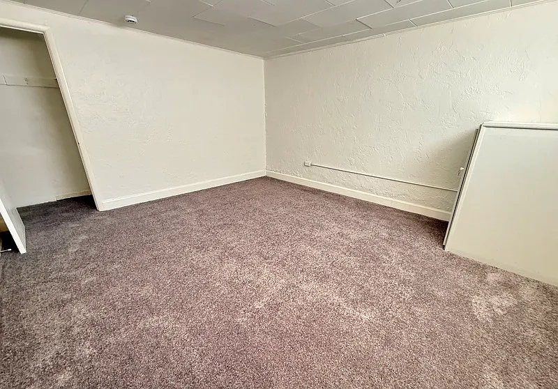 1 bed, 1.0 bath, 650 sqft, $1,000 — Photo 4
