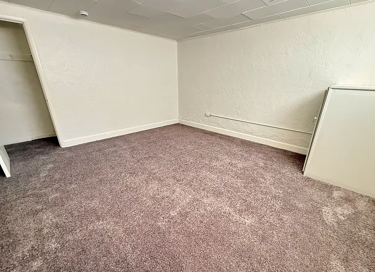 2021 N Irving St — Photo 4