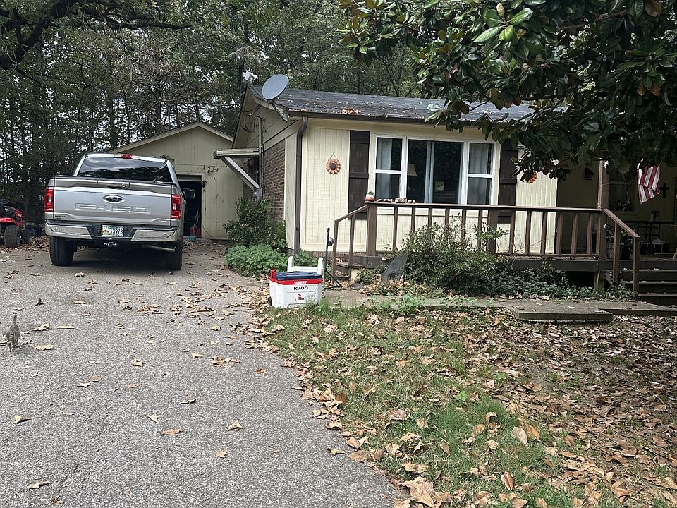 1st image of 845 Allen Rd