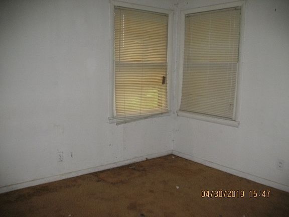 4th image of 1805 N Osage St