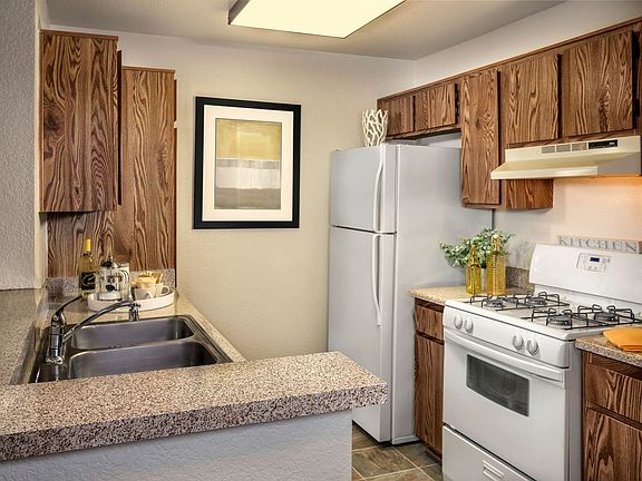 3rd image of 26454 Redlands Blvd #74